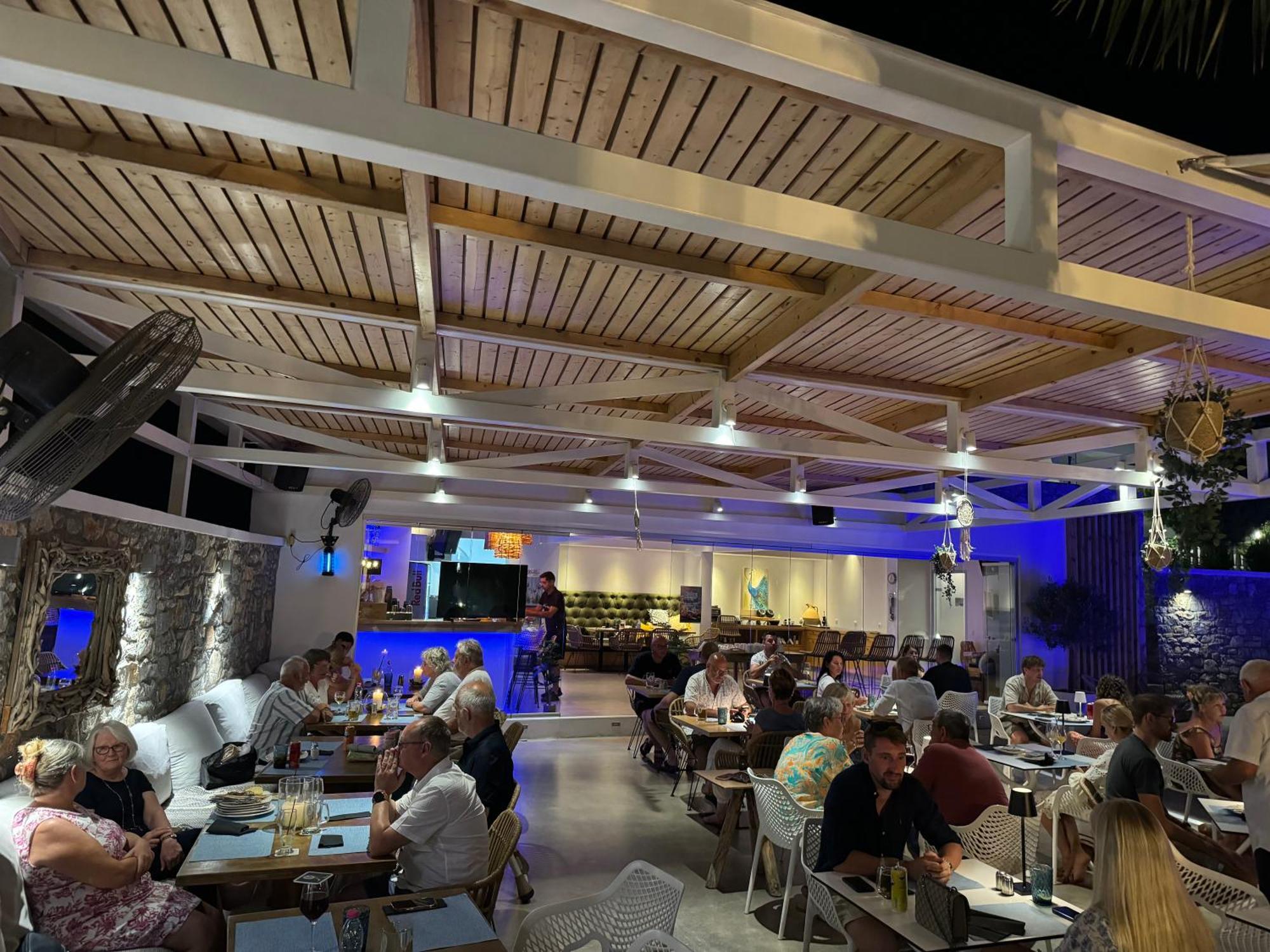 Johannes Boutique Apartments & Suites Afantou Luaran gambar
